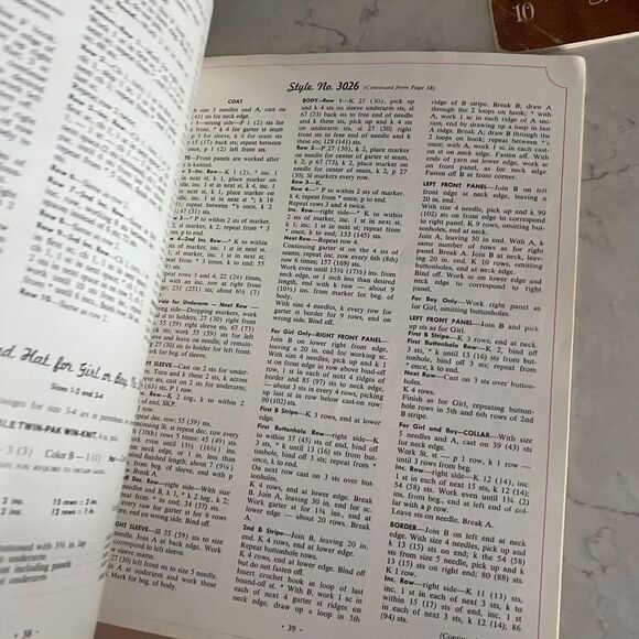 Babydays, For All My Children, Small-Fry, Lovable Hand Knits Patterns - Lot of 4 - Picture 16 of 16